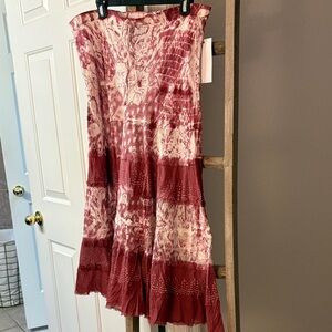 Metro Wear Red and Cream Maxi Skirt